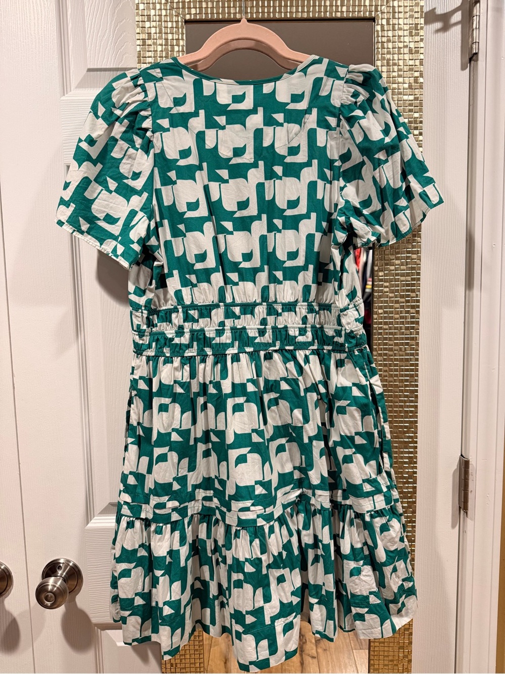 Anthropologie Somerset Green and White Geometric Short-Sleeve Dress - Picture 5 of 5